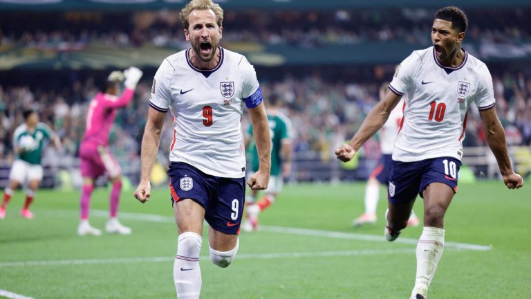 TOPSHOT-FBL-WC-2026-MATCH92-MEX-ENG
