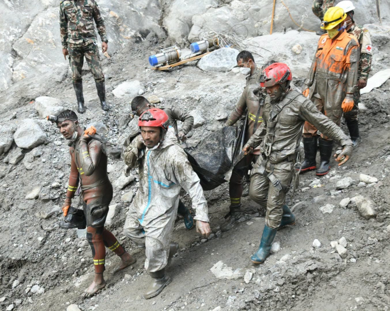 army with dead body 2