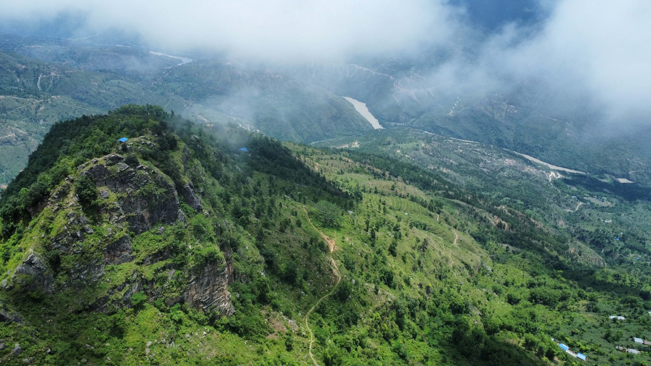 भोजपुरको दुङमागढीलाई पर्यटकीय क्षेत्रका रुपमा विकास गरिँदै